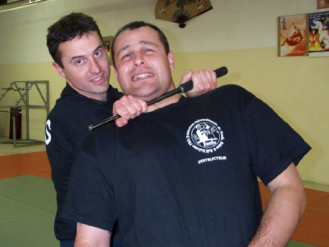 Patrick BAVA -   FPTBS Marseille affili&eacute;e F.I.T.B.S. PRO - Tonfa B&acirc;ton et Self D&eacute;fense PRO