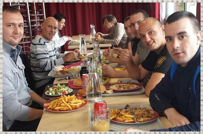 Cliquer ici pour voir le STAGE de formation d'instructeurs F.I.T.B.S. PRO en Tonfa Bâton et Self Défense PRO Gestes Techniques Professionnelles d'Interventions et de protections de Police - GTPI : Du Lundi 23 au Samedi 28 Mars 2015 inclus, 6 jours bloqués en FRANCE à Alès (30)