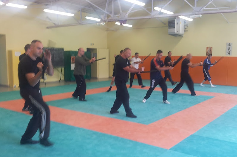 Session de formation d'instructeurs F.I.T.B.S. PRO, sur 6 jours bloqués, du 23 au 28 Avril 2012, à Alès en France avec Fayad FAYAD Président fondateur de la F.I.T.B.S. PRO