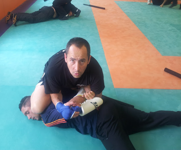 Session de formation d'instructeurs F.I.T.B.S. PRO, sur 6 jours bloqués, du 23 au 28 Avril 2012, à Alès en France avec Fayad FAYAD Président fondateur de la F.I.T.B.S. PRO