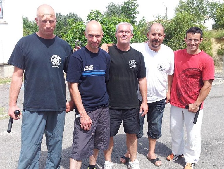 Session de formation d'instructeurs F.I.T.B.S. PRO, sur 6 jours bloqués, du 18 au 23 Juin 2012, à Alès en France avec Fayad FAYAD Président fondateur de la F.I.T.B.S. PRO